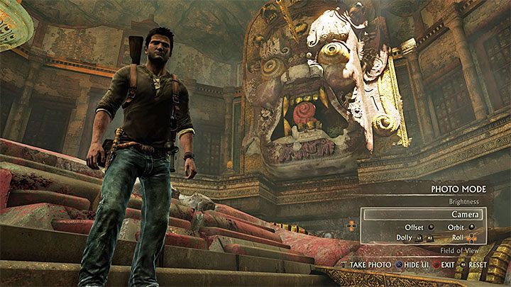 Od tego momentu możesz wciskać dolny kierunek na krzyżaku pada żeby załączać tryb fotograficzny - Uncharted 2: Among Thieves - poradnik do gry