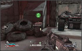 Uszkodzonego Claptrapa (lewy obrazek) znajdziesz w korytarzu [1] , w którym roi się do zepsutych robotów - Claptrap Rescue Crimson Fastness | Crimson Fastnes | Solucja Borderlands - Borderlands - poradnik do gry