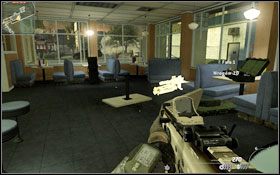 Po rozpoczęciu misji ustaw pierwsze działko #1 w dogodnej lokacji tak, by przeciwnik nie mógł zbyt szybko do niego dotrzeć - inaczej zostanie zniszczone - Charlie - Bezpieczeństwo kraju | Operacje Specjalne - Call of Duty: Modern Warfare 2 - poradnik do gry