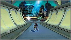 Zbiegamy po schodkach i udajemy się przez most, aby zmierzyć się z następnymi oddziałami - Axiom City | Opis przejścia | Ratchet & Clank A Crack in Time - Ratchet & Clank: A Crack in Time - poradnik do gry