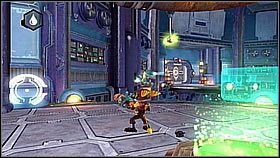 Po drugiej stronie drzwi najpierw rozwalamy latające roboty - Vorselons Ship | Opis przejścia | Ratchet & Clank A Crack in Time - Ratchet & Clank: A Crack in Time - poradnik do gry