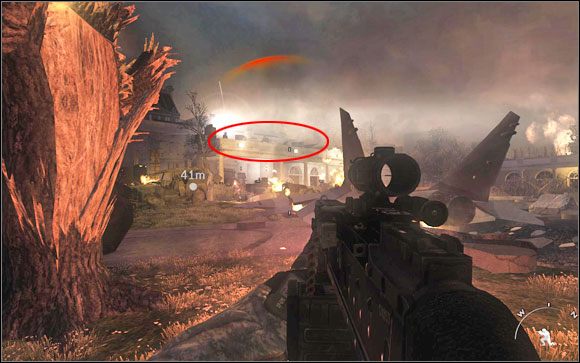 Gdy dotrzesz pod wrak samochodu , udaj się w stronę budynku po lewej , gdzie również będziesz musiał uporać się z przeciwnikami na daszku - Hotel Whiskey | Weteran w Call of Duty Modern Warfare 2 - Call of Duty: Modern Warfare 2 - poradnik do gry