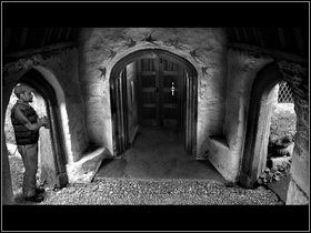 1 - Ulcombe | Opis przejścia - Dzień czwarty i piąty | The Lost Crown - The Lost Crown: A Ghosthunting Adventure - poradnik do gry