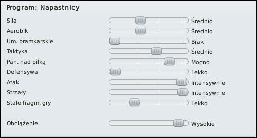 Bardziej cofniętym napastnikom można zwiększyć Taktykę (kosztem Strzałów albo Ataku) oraz Panowanie nad piłką. - Programy treningowe - Trening - Football Manager 2010 - poradnik do gry