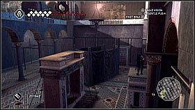 Wskakujemy na podwyższenie po prawej od przycisku i wspinamy się na balkon - Wenecja - Sekret San Marco | Podziemia w Assassins Creed II - Assassins Creed II - poradnik do gry