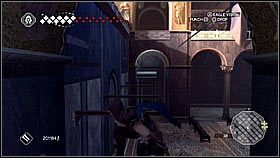 Z daszku wskakujemy na kolumnę i przesuwamy się tak aby wskoczyć na belkę dalej - Wenecja - Sekret San Marco | Podziemia w Assassins Creed II - Assassins Creed II - poradnik do gry