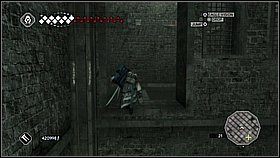 Wdrapujemy się na belkę i skręcamy w prawo - zobaczymy platformę podwieszoną na linach - Monteriggioni Villa - Krypta rodowa | Lokacje dodatkowe w Assassins Creed II - Assassins Creed II - poradnik do gry