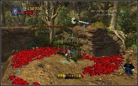 Aby dostać się do trzeciego ponownie przejdź przez most i wskocz na kamienną półkę z prawej - Straszne naprawy | Kryształowa Czaszka Akt III | LEGO Indiana Jones 2 - LEGO Indiana Jones 2: The Adventure Continues - poradnik do gry