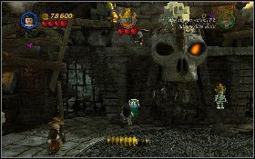 Teraz musisz użyć dźwignij pod każdym walcem, żeby ustawić na nim taki wzór, jaki znajduje się na ścianie nad nim - Kłopoty w świątyni | Kryształowa Czaszka Akt III | LEGO Indiana Jones 2 - LEGO Indiana Jones 2: The Adventure Continues - poradnik do gry