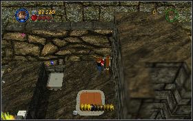 Następnie napraw stojak na włócznie, podnieś jedną, udaj się do miejsca startu i rzuć włócznią w jeden z punktów na ścianie [1] - Marzenie Kopacza (bonus) | Kryształowa Czaszka Akt III | LEGO Indiana Jones 2 - LEGO Indiana Jones 2: The Adventure Continues - poradnik do gry