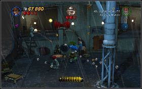 Zniszcz zielone beczki z lewej i zbuduj z nich dwa uchwyty [1] na ścianie - Harcownik z Coronado | Ostatnia Krucjata | LEGO Indiana Jones 2 - LEGO Indiana Jones 2: The Adventure Continues - poradnik do gry