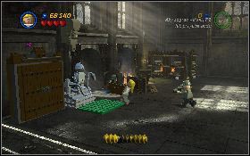 Następnie przejdź w prawo i poskładaj książki, dzięki czemu postać kobieca będzie mogła wskoczyć na regał [1] - Zamkowe ostudzenie (bonus) | Ostatnia Krucjata | LEGO Indiana Jones 2 - LEGO Indiana Jones 2: The Adventure Continues - poradnik do gry