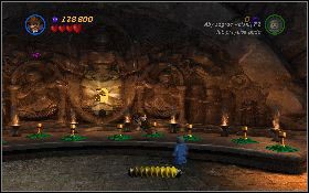 Teraz wystarczy wszystkie kielichy ustawić na zielonych polach [1] , po czym pojawi się skarb [2] - Wyzwanie kielicha (bonus) | Ostatnia Krucjata | LEGO Indiana Jones 2 - LEGO Indiana Jones 2: The Adventure Continues - poradnik do gry