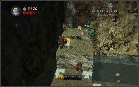 Na prawo od asfaltowej drogi znajdziesz małą plażę - Grota na plaży (bonus) | Ostatnia Krucjata | LEGO Indiana Jones 2 - LEGO Indiana Jones 2: The Adventure Continues - poradnik do gry