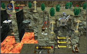 Mechanizm do ostatniego lasera znajdziesz na podwyższeniu w prawym dolnym narożniku [1] - Lotnisko w Berlinie (bonus) | Ostatnia Krucjata | LEGO Indiana Jones 2 - LEGO Indiana Jones 2: The Adventure Continues - poradnik do gry