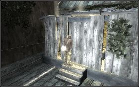 Niedaleko wieży, na skwerze między budynkami znajdziesz generała [1] ze świtą - Czarny rynek (Santos) | Akt I | The Saboteur - The Saboteur - poradnik do gry