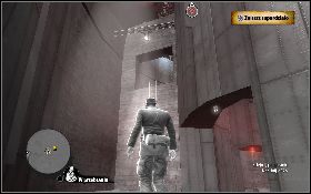 Na drugim piętrze podejdź do małej, kwadratowej windy [1] i wjedź nią jeszcze wyżej - Historia dr. Kwonga | Misje poboczne | The Saboteur - The Saboteur - poradnik do gry