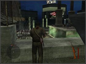 Wyskakujemy przez okno i skupiamy się na żołnierzu na dole #1 - 8. Assassination - Opis przejścia - Manhunt 2 - poradnik do gry