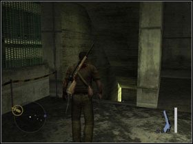 Przez dziurę #1 spadamy na niższy poziom, a potem na kolejny - 8. Assassination - Opis przejścia - Manhunt 2 - poradnik do gry