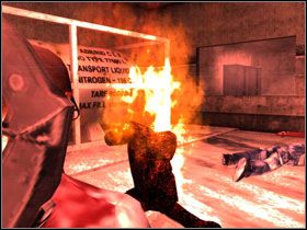 Po zakładzie wędruje jeden z agentów #1 - 9. Most wanted - Opis przejścia - Manhunt 2 - poradnik do gry