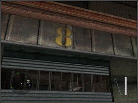 Przez dach budynku (skład numer 3) z którego skoczyliśmy (zaznaczony na radarze na niebiesko), dostajemy się do wnętrza - 10. Ritual cleansing - Opis przejścia - Manhunt 2 - poradnik do gry