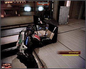 Miej na uwadze to, że w skład grupy uderzeniowej będzie wchodził spotkany już wcześniej Jaroth - Mass Effect 2: Akta, Archanioł - opis przejścia, solucja - Mass Effect 2 - poradnik do gry