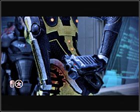 Odnajdziesz tu przede wszystkim strzelbę M-27a Sejmitar , którą z użyciem pobliskiego terminalu będziesz mógł przydzielić komuś z drużyny - Mass Effect 2: Akta, Egzekutorka - opis przejścia, solucja - Mass Effect 2 - poradnik do gry