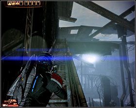 Po dotarciu do ściany statku skręć w prawo, schodząc po kolejnej belce na niższy poziom - Mass Effect 2: MSV Estevanico - opis przejścia, solucja - Mass Effect 2 - poradnik do gry
