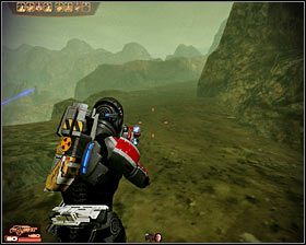 Powróć do nadajnika i kontynuuj przeprawę, tym razem pozostając już na głównej ścieżce - Mass Effect 2: Przekaźnik komunikacyjny Krwawej Hordy - opis przejścia, solucja - Mass Effect 2 - poradnik do gry