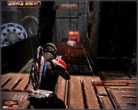 Po wygranej bitwie wykonaj jeszcze jedną czynność, a mianowicie zbadaj obszar na prawo od zhakowanego terminalu - Mass Effect 2: Opanowana kopalnia - opis przejścia, solucja - Mass Effect 2 - poradnik do gry