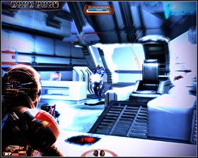 Musisz się tu bardzo pilnować, gdyż oprócz standardowych żołnierzy Błękitnych Słońc będziesz też atakowany przez Kapitana Vorhessa (boss) oraz Ochroniarzy dowódcy (mini-bossowie) - Mass Effect 2: MSV Strontowy Muł - opis przejścia, solucja - Mass Effect 2 - poradnik do gry