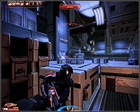 Możesz już wybrać pokazane na pierwszym screenie przejście, prowadzące do dalszej części hali - Mass Effect 2: Miranda, Córka marnotrawna - opis przejścia, solucja - Mass Effect 2 - poradnik do gry