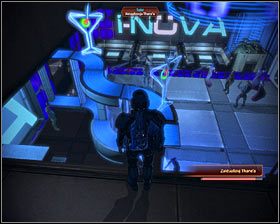 Przygotuj się do akcji, bo Twój cel zacznie biec po tym jak ochroniarz wyjdzie ze sklepu - Mass Effect 2: Thane, Grzechy ojca - opis przejścia, solucja - Mass Effect 2 - poradnik do gry