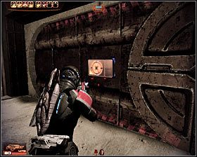 Na znacznie większą grupkę przeciwników wpadniesz przy pokazanym na pierwszym screenie wejściu do szpitala - Mass Effect 2: Mordin, Stara krew - opis przejścia, solucja - Mass Effect 2 - poradnik do gry