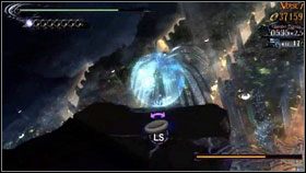 Podstawowy z nich, to atak ognistym mieczem [1] - Chapter XVI: The Lumen Sage | Opis przejścia Bayonetta - Bayonetta - poradnik do gry