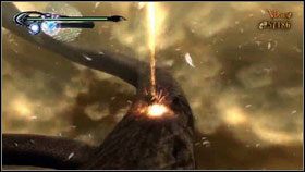 Na górze zacznie nas gonić olbrzymia kula [1] - Chapter IX: Paradiso A Remembrance of Time (1) | Opis przejścia Bayonetta - Bayonetta - poradnik do gry