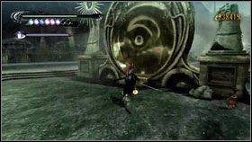 Po jakimś czasie pojawi się Beloved , przed którym musimy uciekać szerokim tunelem [1] - Chapter VI: The Gates of Paradise | Opis przejścia Bayonetta - Bayonetta - poradnik do gry