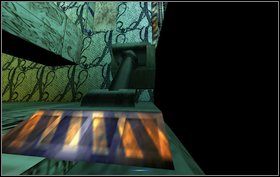 Otwieramy drzwi po prawej rozwalając panel koło nich - Episode I - Temple - Obcy - Aliens vs Predator Classic 2000 - poradnik do gry