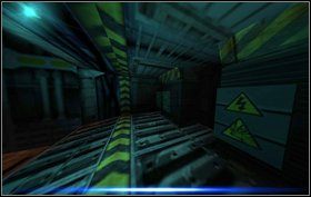 Schodzimy tunelem koło skrzynek (wiatrak będzie zatrzymany) i na korytarzu pełzniemy po ścianie w prawo - trafimy na kraty - Episode V - Earthbound - Obcy - Aliens vs Predator Classic 2000 - poradnik do gry