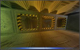 W korytarzu skręcamy w prawo i biegniemy na wprost przez ogłupiałe drzwi do sterowni - Bonus I - Invasion - Obcy - Aliens vs Predator Classic 2000 - poradnik do gry