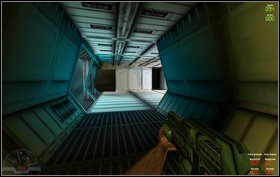 Wychodzimy przez główne drzwi i skręcamy w prawo - Episode IV - Orbital - Marines - Aliens vs Predator Classic 2000 - poradnik do gry