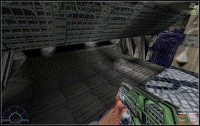 Po zniszczeniu czterech stacji wracamy do głównego pomieszczenia i lecimy do góry - Bonus I - Temple - Marines - Aliens vs Predator Classic 2000 - poradnik do gry