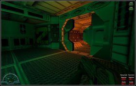 Wchodzimy po schodkach znajdujących się dokoła pomieszczenia i na poziomie 3 (Deck 3) szukamy dwóch przycisków na ścianie - Bonus III - Ferarco - Marines - Aliens vs Predator Classic 2000 - poradnik do gry