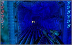 Na tym etapie spotykamy tylko ludzi, wiec trzeba wykorzystać wizję niebieską - Episode I - Waterfall - Predator - Aliens vs Predator Classic 2000 - poradnik do gry