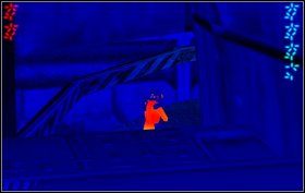 W tunelu kierujemy się w prawo (pierwsza odnoga w lewo zaprowadzi nas do pojazdu ludzi, w którym jest Facehugger ) - Episode IV - Fury 161 - Predator - Aliens vs Predator Classic 2000 - poradnik do gry