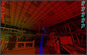 Za rogiem zabijamy dwóch ludzi i czekamy na windę - Bonus II - Escape - Predator - Aliens vs Predator Classic 2000 - poradnik do gry