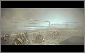 Po przejściu przez kolejne kanały staniesz oko w oko z płonącą ciężarówką - W samym środku nocy | Opis przejścia Battlefield Bad Company 2 - Battlefield: Bad Company 2 - poradnik do gry