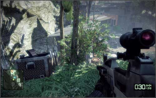 Po dojściu do miasta nie idź od razu w jego kierunku, ale odwróć się i między drzewami znajdziesz przejście do przekaźnika - Przekaźniki (3) | Sekrety Battlefield Bad Company 2 - Battlefield: Bad Company 2 - poradnik do gry