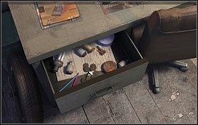 Porozmawiaj z dowódcą SWAT, po czym maszeruj na główną alejkę (w stronę wyszczerzonej mordy) - Lunapark - New Jersey (cz. 1) - Opis przejścia - 20.10.2009 - Art of Murder: Karty Przeznaczenia - poradnik do gry