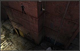 Dotrzesz pod drzwi prowadzące na poziom 